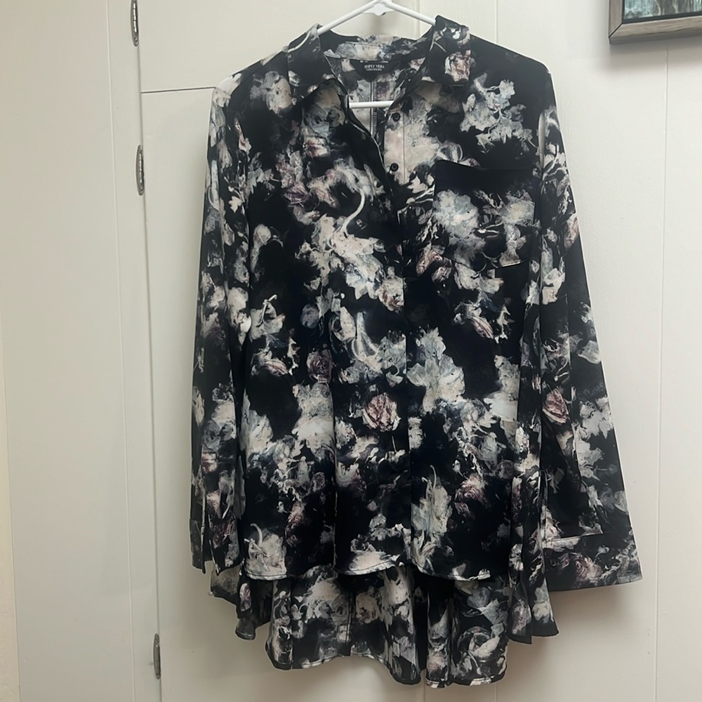 Floral Flowy Button Down Blouse w/ Collar and Front Pocket